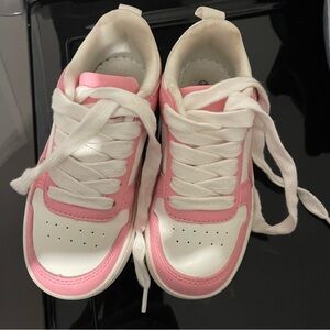 Link Kids Sneakers in Pink and White